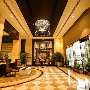 Hotel Golden Galaxy And