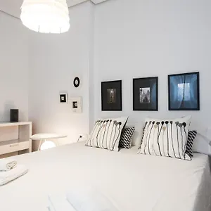 Apartment Alhondiga With Terrace